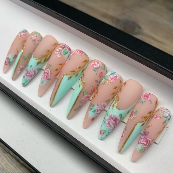 Bridgerton Inspired Extra Long Nails - Picture 3 of 4